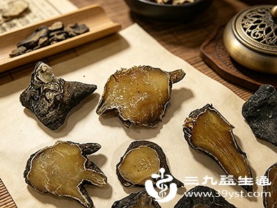 附子性大热,味辛甘,具有回阳救逆、补火助阳、散寒止痛的功效 附子性大热,味辛甘,具有回阳救逆、补火助阳、散寒止痛的功效