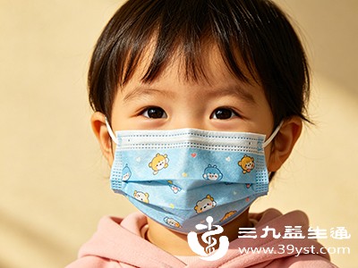 花粉季、雾霾天带孩子外出，戴透气性好的儿童口罩