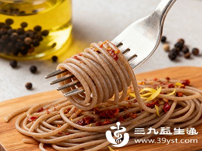 优先选“全谷物/杂粮款”，拒绝精制款