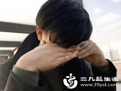 若左眼跳持续时间短（几分钟至1-2天），无其他不适，可通过闭目休息10-15分钟