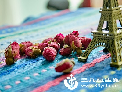 玫瑰花:含有挥发油等成分,香气浓郁,能舒缓情绪 玫瑰花:含有挥发油等成分,香气浓郁,能舒缓情绪