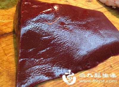 虽然猪肝单克热量不高，但若毫无节制大量食用