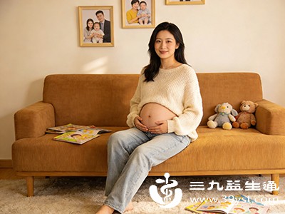 若出现腹部发紧、规律宫缩（每10-15分钟一次）