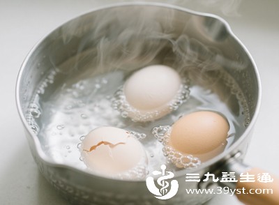 水沸腾后煮10-12分钟 水沸腾后煮10-12分钟