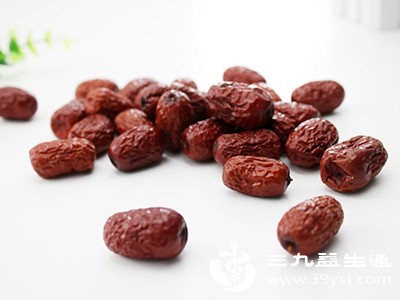 担心红枣吃多上火 掌握正确吃法和量滋补又舒适