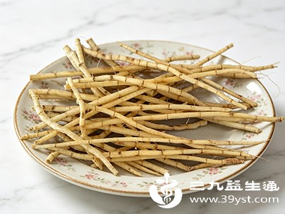 茅根的凉性可起到一定的缓解作用