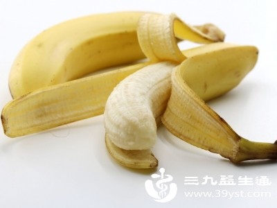 香蕉中含有的维生素B6对胎儿的神经系统发育有积极作用