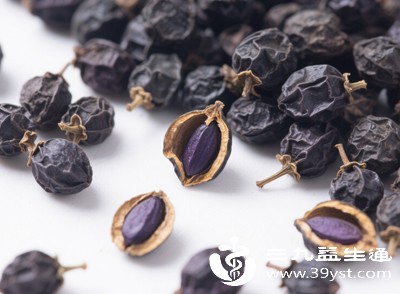 女贞子与某些食材同食可能产生不良影响