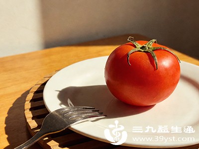 西红柿中的番茄红素是一种强效抗氧化剂