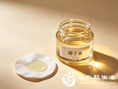 椰子油擦脸总踩坑 正确方法来了 分步骤教你养肤