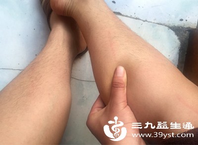 脂肪型小腿：脂肪堆积引发维度增加