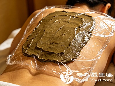 别慌 泥灸越敷越烫有原因 成分/使用方式影响大