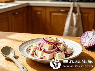 洋葱拌豆腐