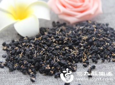 黑枸杞怎么吃才对 功效作用及禁忌全攻略