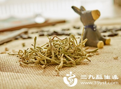 哺乳期妈妈慎喝金银花水 这些情况能喝 这些情况绝对不能碰