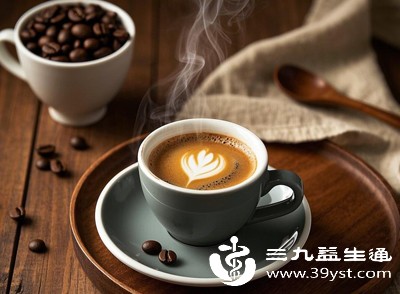 喝咖啡的同时，需保持低热量、高纤维的饮食结构