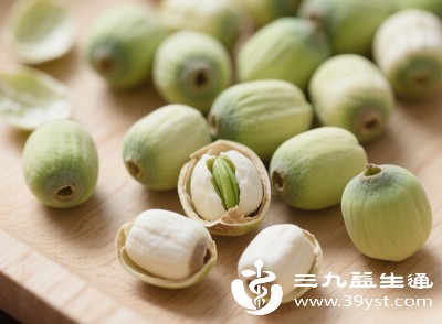 莲子虽好别多吃：这些副作用你必须知道