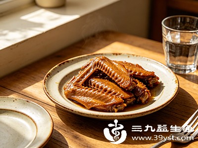 鸭翅本身带骨带皮脂肪高