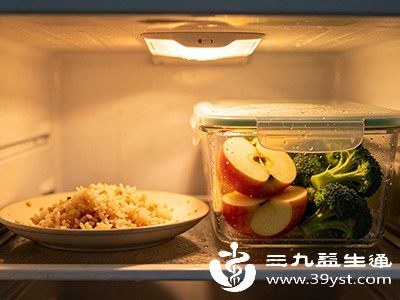冰箱不是保险箱 长期吃存货病菌可能“攻进大脑”
