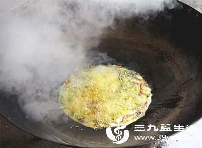 生锈铁锅炒菜会中毒吗 搞懂3个关键点用锅更安心