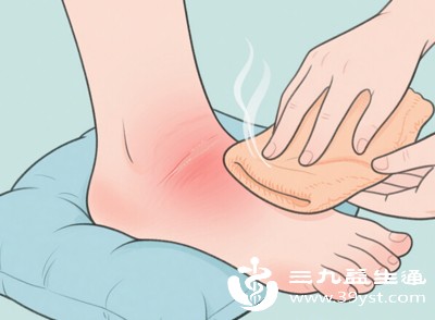 扭后立马热敷按摩