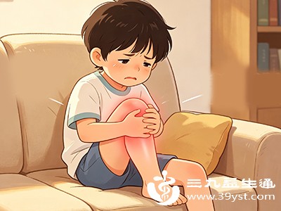 娃膝盖疼别乱揉 生长痛滑膜炎这样区分 及时就医有讲究