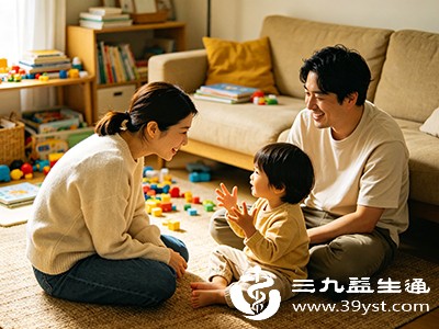 亲子沟通不用愁 先听后说+共情接纳 这些核心技巧助你读懂孩子
