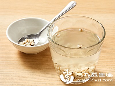 天天喝大量薏米水,可能伤脾胃 天天喝大量薏米水,可能伤脾胃