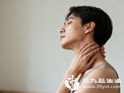 拉伸紧张的肌肉（如腰大肌、胸小肌）能改善腰背痛、颈肩痛