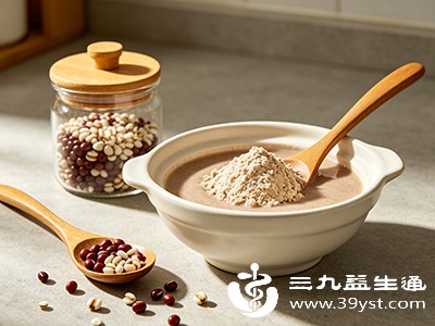建议将红豆薏米粉作为主食的一部分