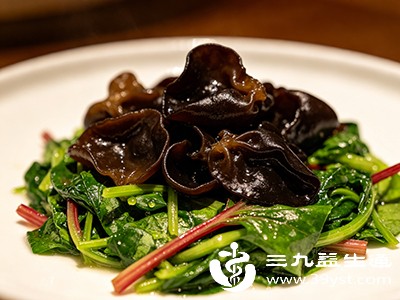 黑木耳真的有“相克食物” 别被谣言误导 这些真相要清楚