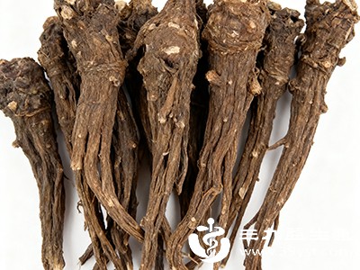 姜半夏不宜与“乌头类药材”同时使用 姜半夏不宜与“乌头类药材”同时使用