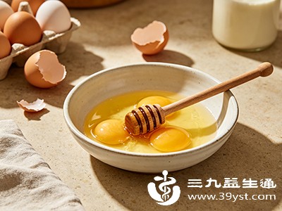 鸡蛋配蜂蜜真的不安全？破除传言 教你科学食用补充营养更健康
