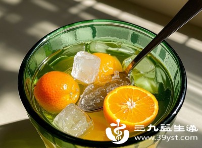 别吃刚从冰箱拿的冰凉水果，放室温再