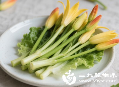 新鲜的黄花菜含有秋水仙碱 新鲜的黄花菜含有秋水仙碱