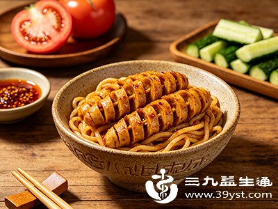 面筋中含有一定量的膳食纤维,每100克约含1.5-2克 面筋中含有一定量的膳食纤维,每100克约含1.5-2克