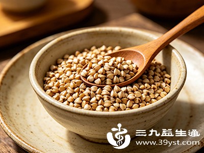 糖尿病、高血脂患者：用荞麦替代部分精白主食，有助稳定血糖血脂