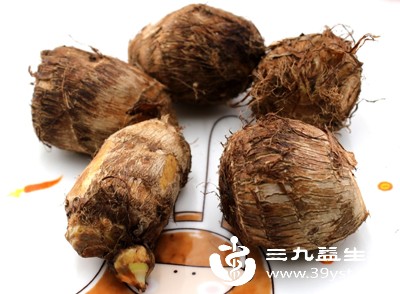 尽管芋头热量较低，但如果毫无节制地吃，热量会逐步累积，最终导致体重上升