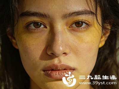 久而久之就会导致肤色暗沉、缺乏活力 久而久之就会导致肤色暗沉、缺乏活力