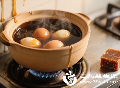 一般来说,鸡蛋冷水下锅,煮8-10分钟,蛋黄刚刚凝固、口感软糯,此时营养保留最完整,也最容易消化 一般来说,鸡蛋冷水下锅,煮8-10分钟,蛋黄刚刚凝固、口感软糯,此时营养保留最完整,也最容易消化