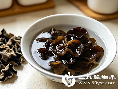 想给肺部“大扫除” 先搞懂这些：饮食+环境+呼吸一步不能少