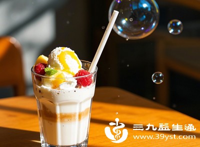 奶昔代餐瘦得快，但这3类人千万别试 营养师：后果很严重