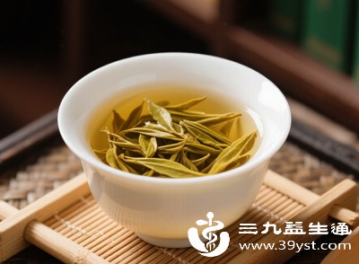 炒薏米茶、炒麦芽茶：炒制后寒性褪去，性质平和，能健脾祛湿、助消化、消积食，改善湿气重导致的脾胃呆滞、腹部胀满