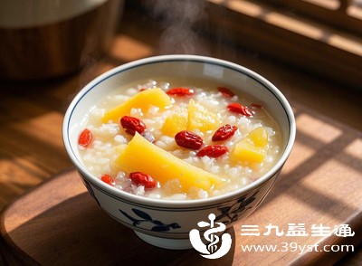雪莲果只是减肥的辅助食材，不能替代主食、蛋白质和蔬菜，单一吃雪莲果会导致营养不均衡，还会因为饮食单调难以长期坚持，减肥效果也会大打折扣