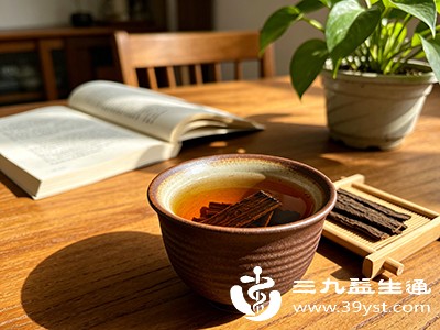 一般建议每天饮用1-2次,每次取5-10克茶叶冲泡即可 一般建议每天饮用1-2次,每次取5-10克茶叶冲泡即可