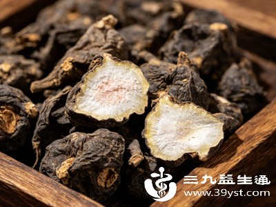 任何食材和药材,都需遵循“适量”原则,川乌也不例外 任何食材和药材,都需遵循“适量”原则,川乌也不例外