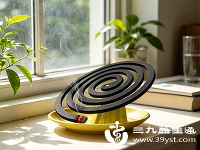 提前点燃，房间密闭约15-20分钟，熄灭后再进人，而不是人在屋里一直点着