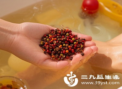 盲目依赖花椒回奶,可能导致乳汁淤积、乳房硬块,增加乳腺炎风险 盲目依赖花椒回奶,可能导致乳汁淤积、乳房硬块,增加乳腺炎风险