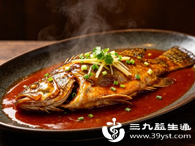 食用鳜鱼需避开相克食材,不宜与浓茶、生冷瓜果大量同食,浓茶中的鞣酸会影响蛋白质吸收,生冷食材会损伤脾胃,降低食补效果 食用鳜鱼需避开相克食材,不宜与浓茶、生冷瓜果大量同食,浓茶中的鞣酸会影响蛋白质吸收,生冷食材会损伤脾胃,降低食补效果