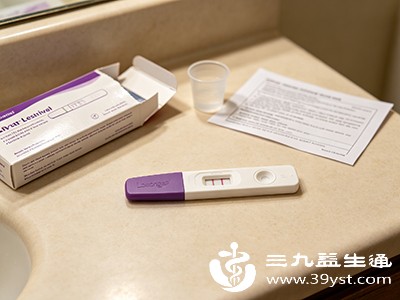 当试纸显示强阳性（两条线颜色一样深或检测线更深）时，提示即将排卵